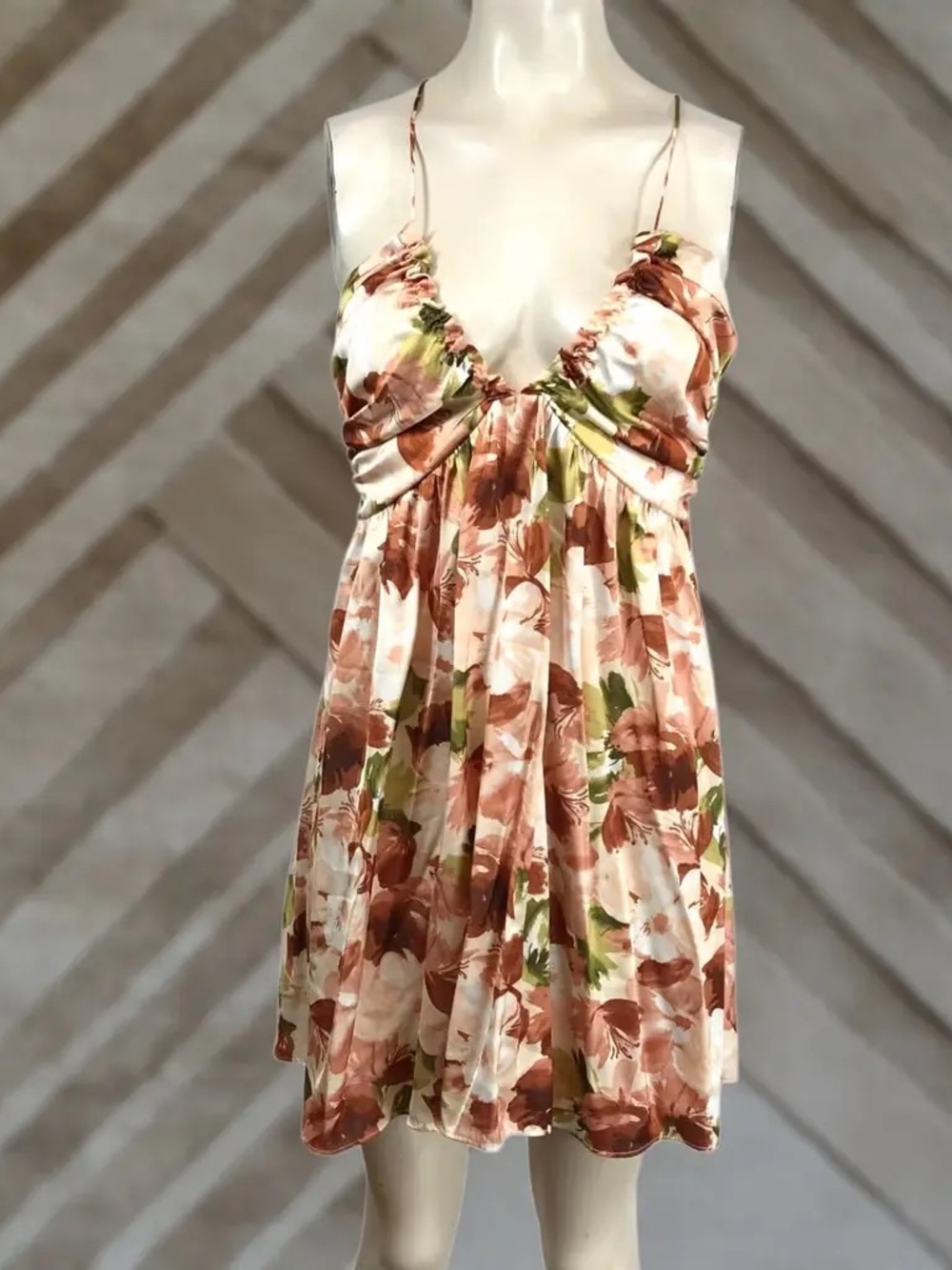 044 Abercrombie & Fitch Floral Strappy Mini Dress- Size L Tall